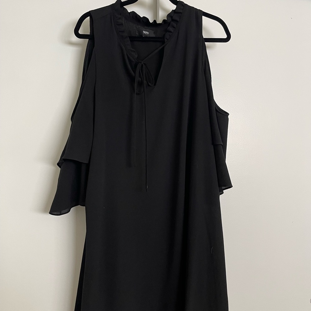 Cute little black dress